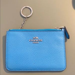 Coach leather zip with keychain